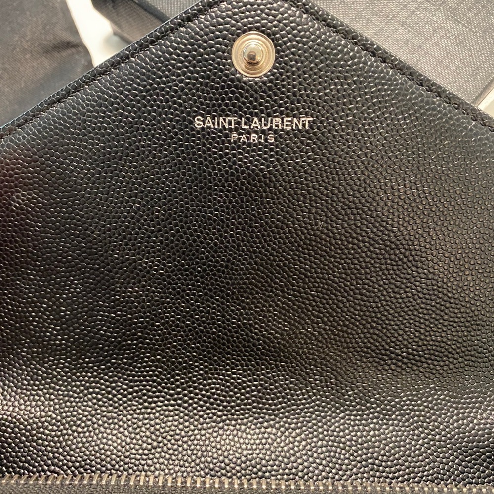 SOLD SAINT LAURENT Monogramme Envelope ChainWallet - Picture 2 of 8